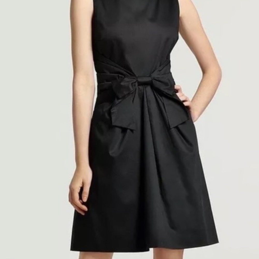 BRAND NEW - Kate Spade size 6 black dress with pockets!
